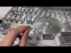 OEM ODM Medische Precision Mold Parts Duurzaam D2 Materiaal Gepolijst Oppervlak