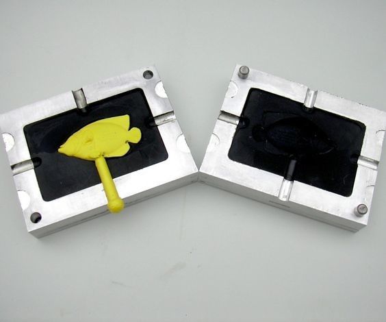 Verbeter je productie met topkwaliteit en duurzame plastic vormdelen Plastic Injection MoldingWith an Epoxy Mold.