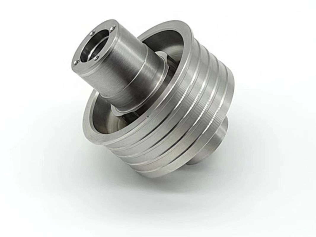 Custom roestvrij staal CNC bewerking Las draaiende onderdelen Precision CNC frees Automobiele hardware accessoires